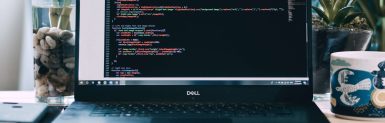 Tela com códigos de site
